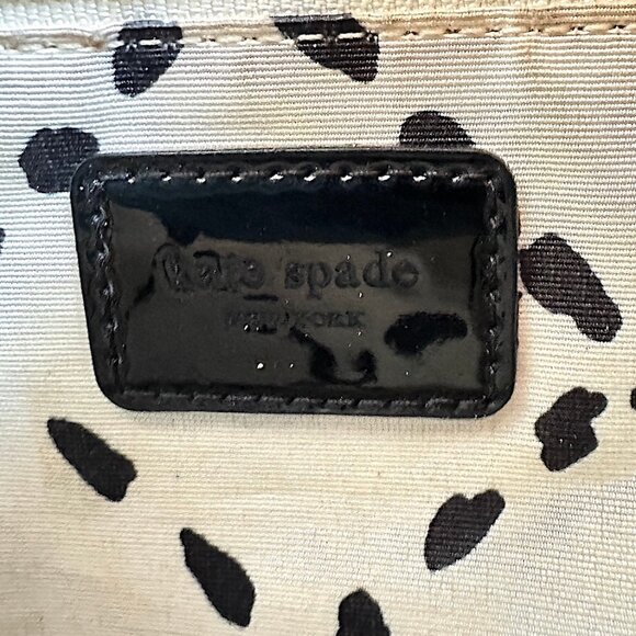 Large Kate Spade Patent Leather Chain Shoulder Bag — Gold Hardware — GUC - Picture 15 of 15